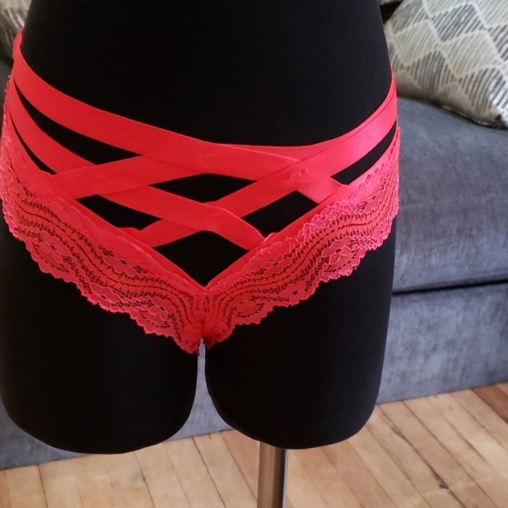 Brand New nver worn V.S. Panties Sz.S